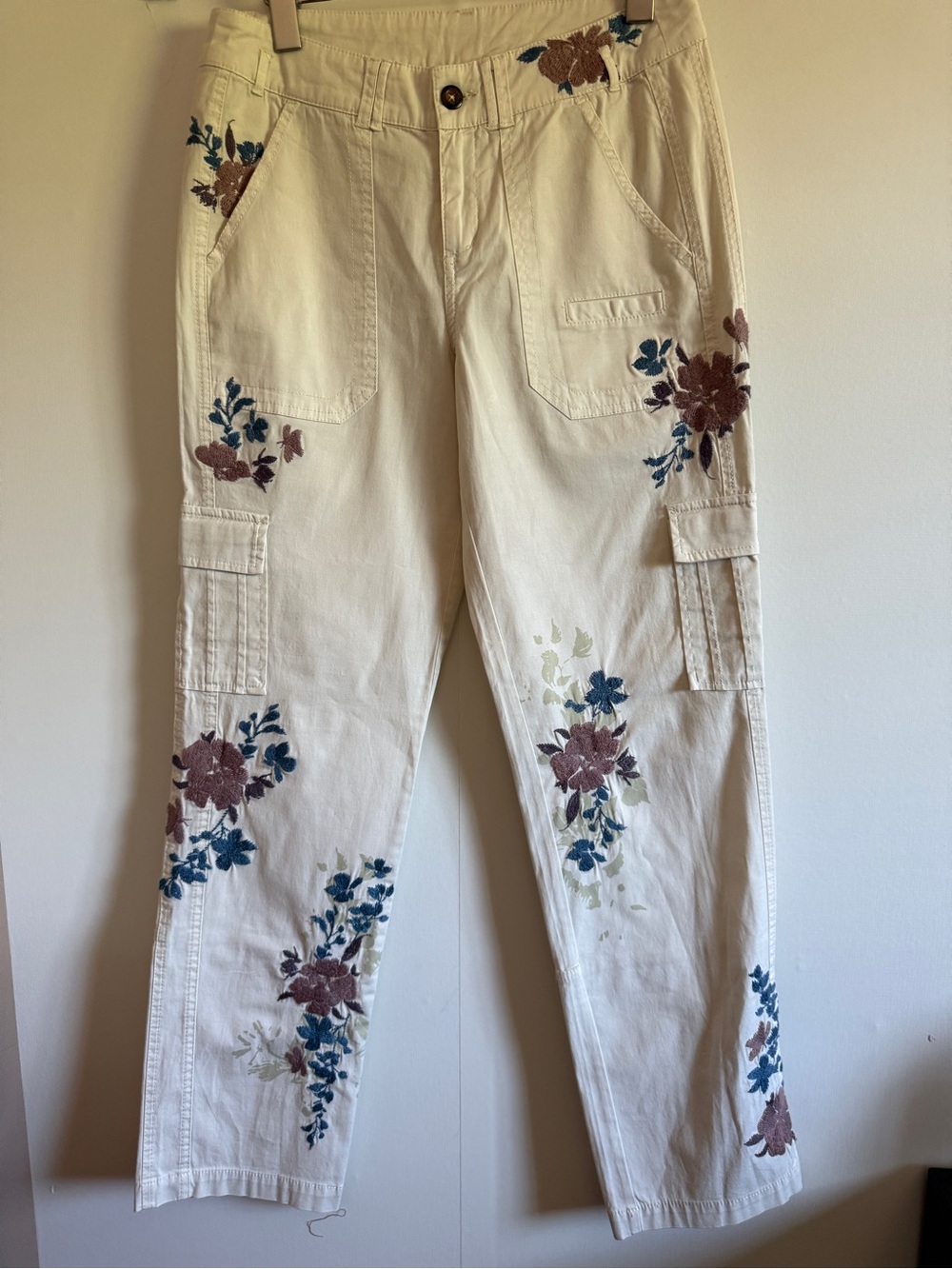 Sundance Embroidered Floral Cargo Pants Ivory Cotton Utility Size 4 Boho
